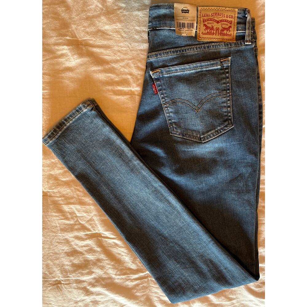 NWT Levi's 711 Skinny Mid Rise Stretch Denim Blue Jeans Size 31x30 Distressed